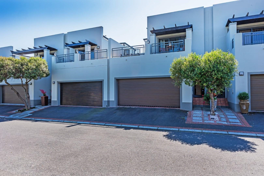 3 Bedroom Property for Sale in Baronetcy Western Cape